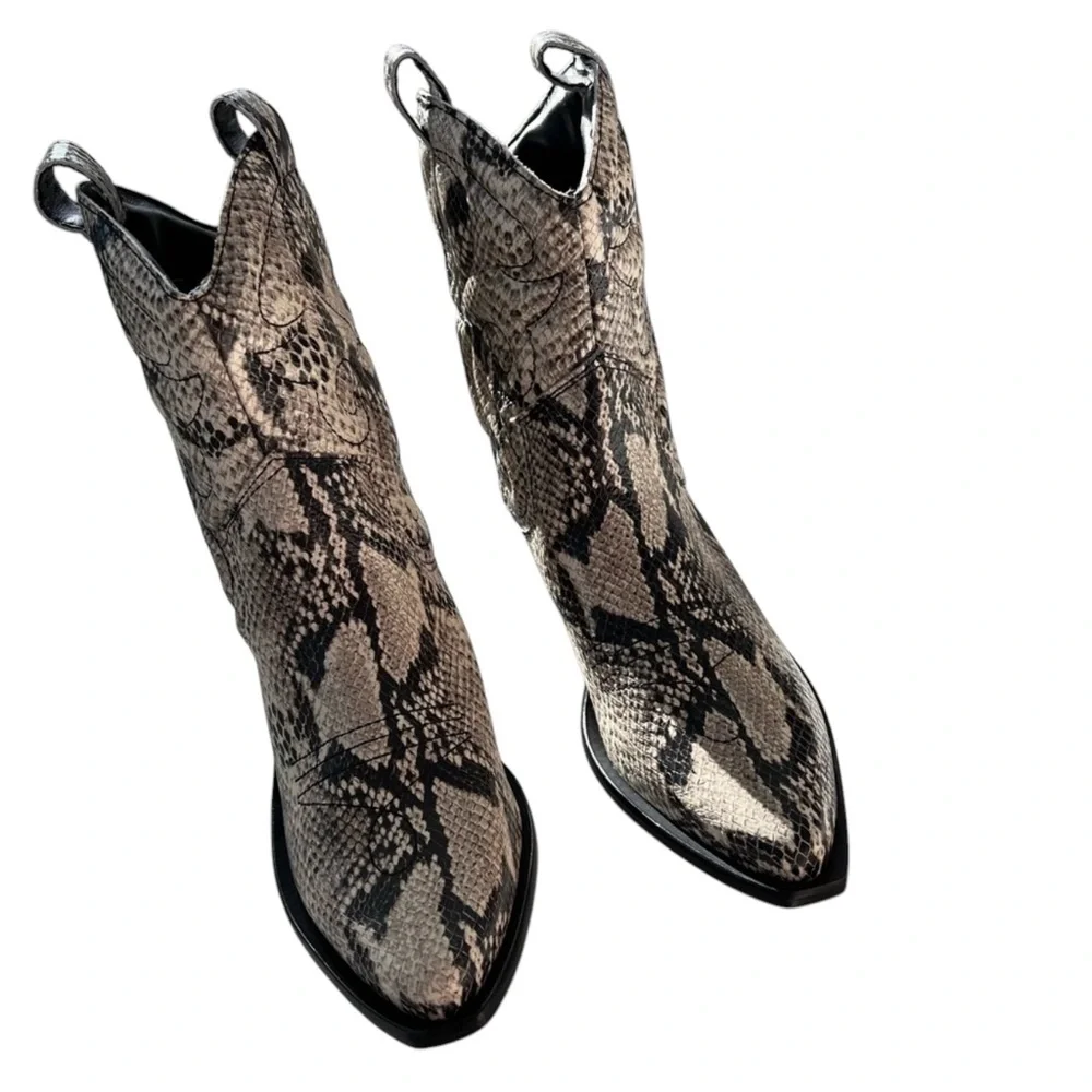 Schutz Zachy Western Snakeskin Leather Boots Pointed Toe Women’s 6.5